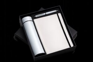 Executive Bottle, Notebook & Pen Gift Set